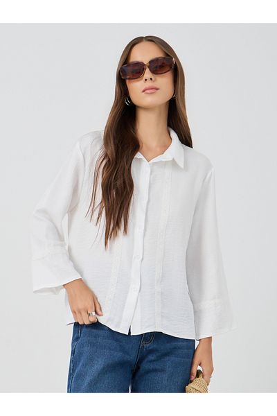 Styli Solid Regular Fit Lace Detail Buttoned Shirt