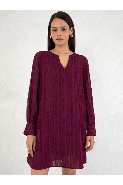 Femmella By Styli Burgundy Textured Notch Neck Shift Mini Dress