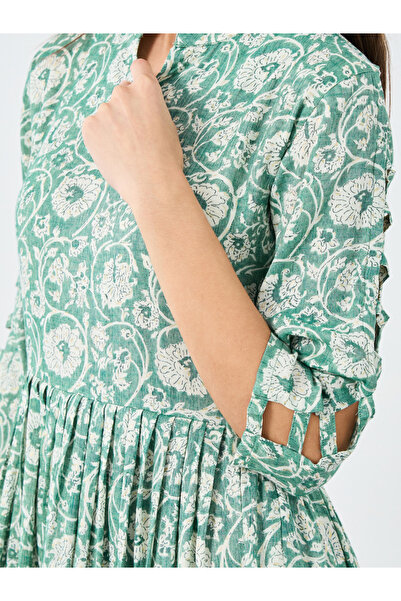 Maxim Creation By Styli Floral Print Ruffled Hem A-Line Midi Dress