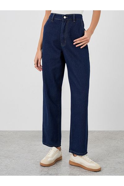 Styli Solid Mid Rise Straight Fit Jeans