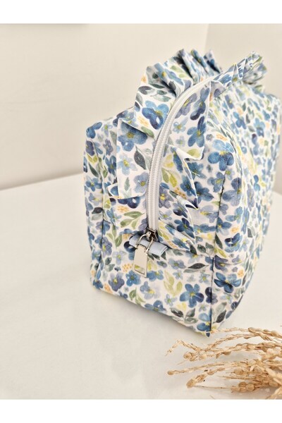 BABY KANGAROO Quilted Ruffle Toiletry Bag – Blue Floral 100% Cotton, Large Travel Organizer