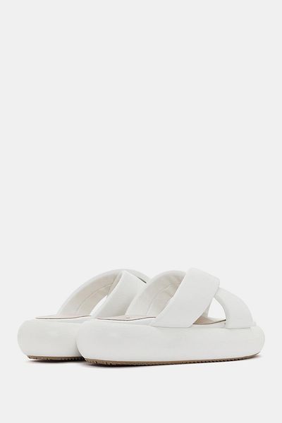 Bestyle Khayt Women's White Thick Sole Slippers