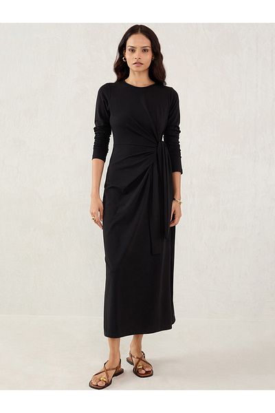 Femmella By Styli Black Solid Knit Sheath Maxi Dress with Knot Detail