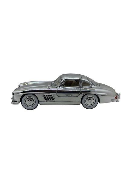 JPT Macheta Mercedes 300 SL Gullwing 1/24 replica metal crom cu usi tip fluture