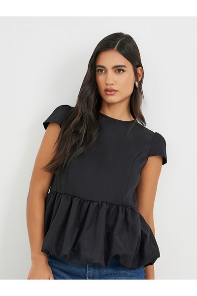 Styli Balloon Hem Short Sleeve Blouse