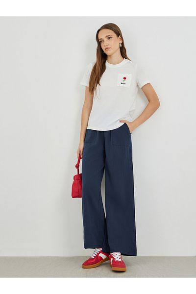 Styli Solid Mid Rise Straight Leg Pants