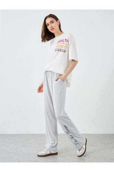 Styli Women Grey Slogan Print Wide Leg Joggers with Elastic Waistband