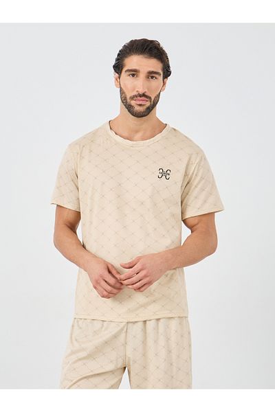 Styli All Over Printed T-Shirt and Shorts Pyjama Set