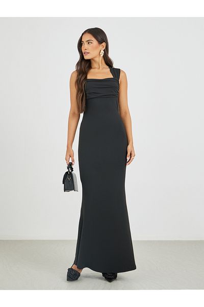 Styli Solid Sleeveless Bodycon Maxi Dress