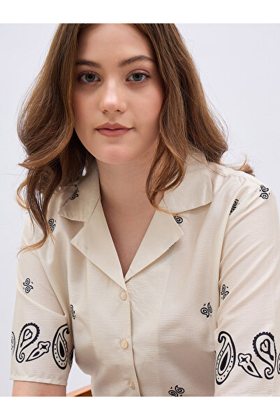 Styli Paisley Print Resort Collar Blouse with Tie Knot Detail