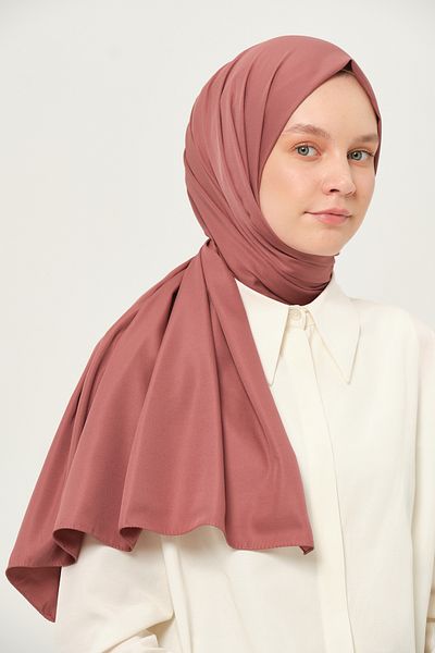 Madame Polo Plain Twil Shawl Dark Dusty Rose Non-Slip Wrinkle-Free Fabric