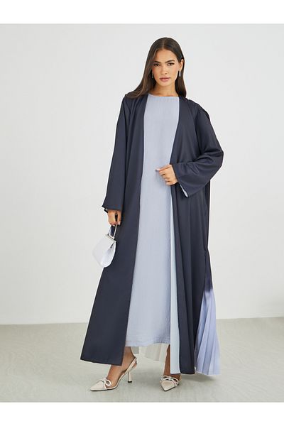 Styli Women Ombre Pleated Back Open Front Abaya