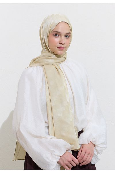 Freshscarfs Nori Silky Jacquard Shawl Beige