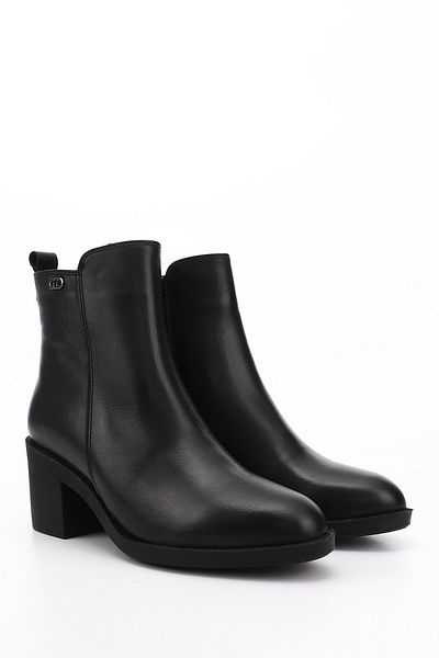 GÖNDERİ(R) Women/Girls Black Zippered Thick Heeled Genuine Leather Boots