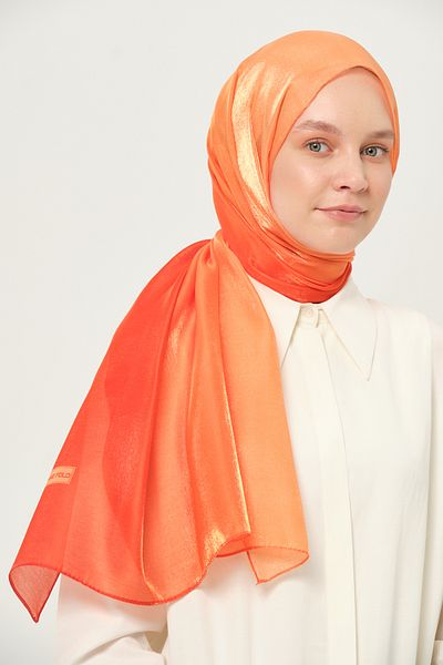 Madame Polo Amber Gradient Shawl Multicolored Wrinkle-Free Fabric
