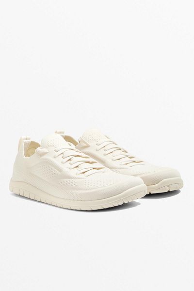 Oysho Barefoot multi-activity trainers
