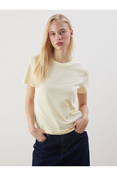 LC Waikiki Γυναικείο μπλουζάκι Özmarka New Season με λαιμόκοψη ποδηλάτου