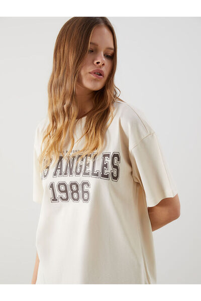 LC Waikiki تي شيرت نسائي برقبة دائرية مطبوع عليه لوس أنجلوس