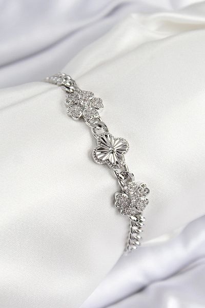 Clariss Brass Zircon Stone Clover Model Silver Color Women's Bracelet