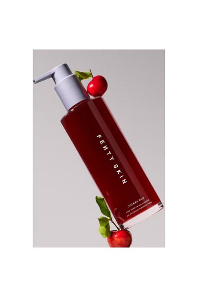 FENTY BEAUTY Gel de curățare Fenty Beauty Cherry Dub Pore Purify'R 190ml
