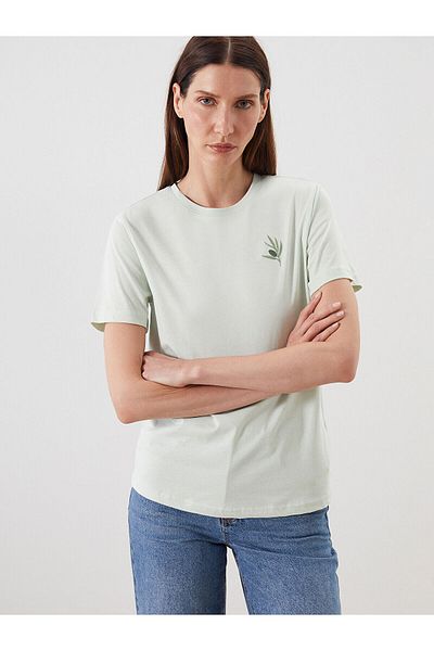 LC Waikiki Crew Neck Embroidered Women's T-Shirt