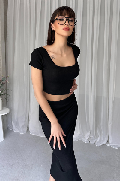 New Now Square Necklace Crop Slit Skirt Suit
