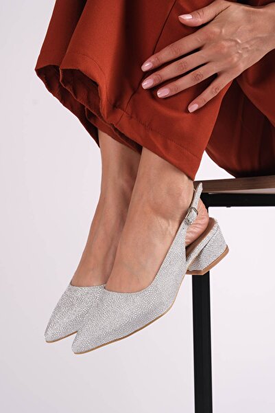 ZSHOES Pantofi cu toc pentru femei, brodați cu laser, cu toc ușor de 3,5 cm (inclusiv mărimea mare 41/43)