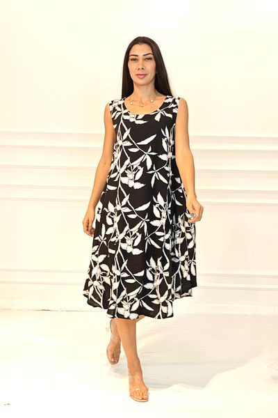 Markano Black Floral U-Neck Strap Midi Dress