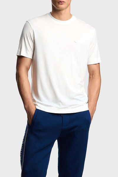 Emporio Armani With Logo Regular Fit Crew Neck t Shirt Men t Shirt Em002996 Af13721 U0003