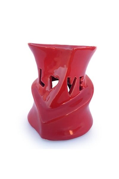OEM Ceramic Candle Holder in Heart Shape with 'Love' Text, 8x9cm