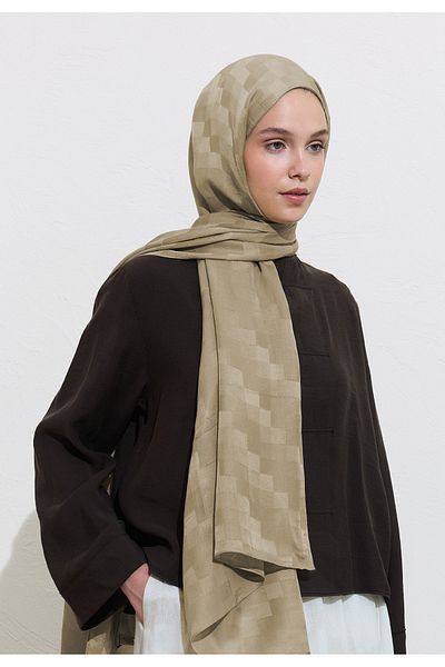 Freshscarfs Nori Silky Jacquard Shawl Natural Beige