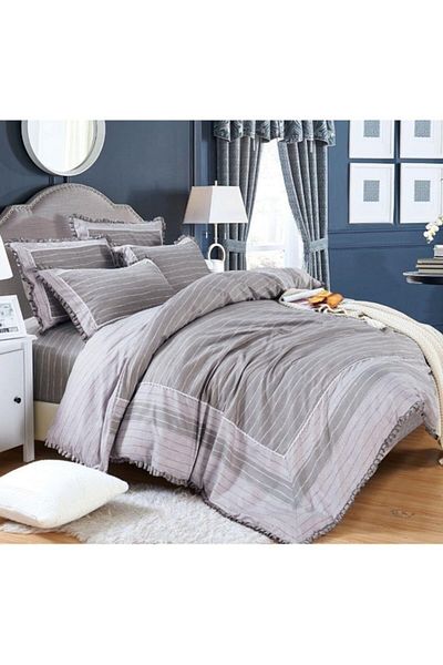 OEM Luxury Bedding Set with Ruffles, Cotton Finet, 4 Pieces, Double Size, 230x250cm, Gray Stripes Print
