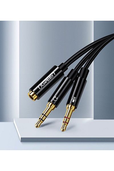 Ugreen Przejściówka rozdzielacz AUX 3.5 mm mini jack na mikrofon i słuchawki czarny