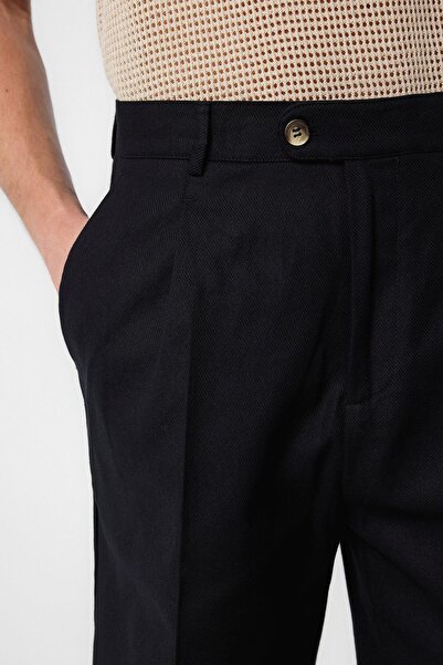 Antioch Black High Waist Pleated Men's Shorts