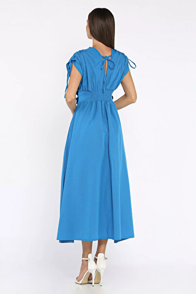 GÜLSELİ Φόρεμα με διπλό στήθος με απλικέ μπλε μαργαρίτα