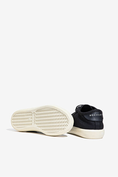 Bonheur Canvas Sneaker