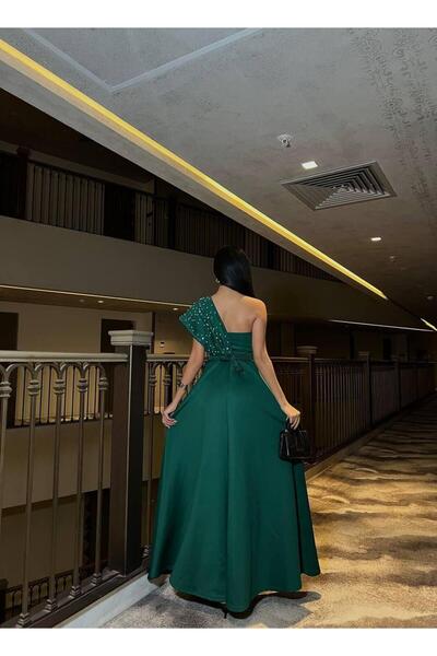 Modafeminen Tek Omuz Gece Elbisesi 583155 ZÜMRÜT