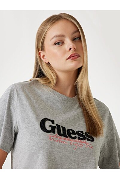 Guess Tour Women's Boxy Fit T-Shirt