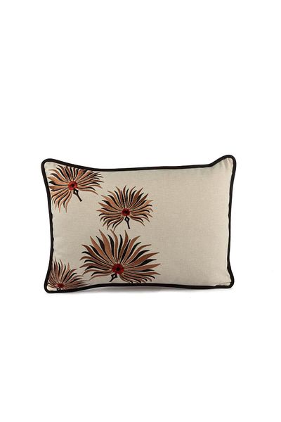 Mikasa Moor Alicia 35X50 Pillow Throw Pillow