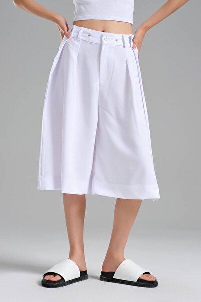 tw3 Kadın Pile Detaylı Tasarım Bermuda Şort