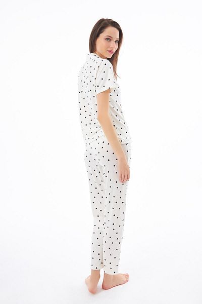 Cottonhill Premium Women's Pajama Set Cream Heart Pattern Soft Textured Short Sleeve Shirt Collar