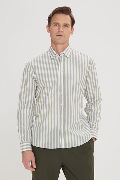 AC&Co / Altınyıldız Classics Cămașă din bumbac, alb mentă, slim fit, cu tăietură îngustă, cu nasturi ascunși