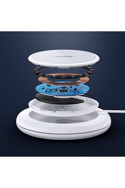 Ugreen Încărcător wireless Qi de 15 W cu carcasă din silicon, compatibil cu MagSafe, alb