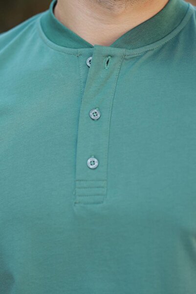 Madmext Green Judge Collar Button Detailed Short Sleeve T-Shirt 7021