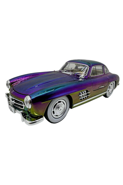 JPT Macheta Mercedes 300 SL Gullwing 1/24 replica mov cameleon cu usi tip flu...