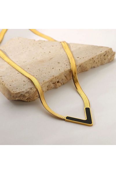 Eva Grace Cleopatra necklace, gold, made of 18K gold-plated stainless steel, with V-shaped pendant
