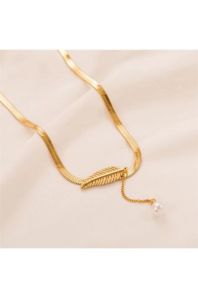 Eva Grace Lisa necklace, gold, made of 18K gold-plated stainless steel, with long pearl pendant