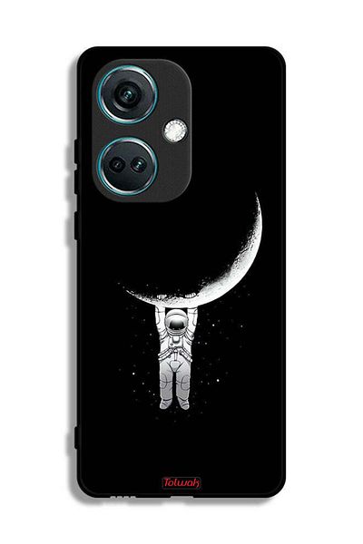 Tolwak OnePlus Nord CE3 Protective Case Cover Hanging From Moon