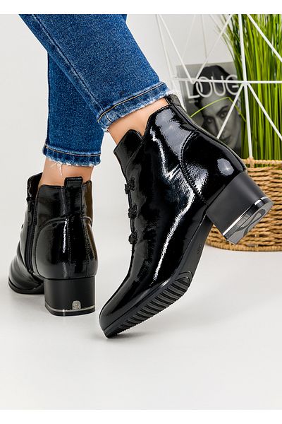 starlike Women's black fur-lined ankle boots A178