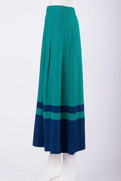 Invee Pleated Line Knitwear Skirt Green